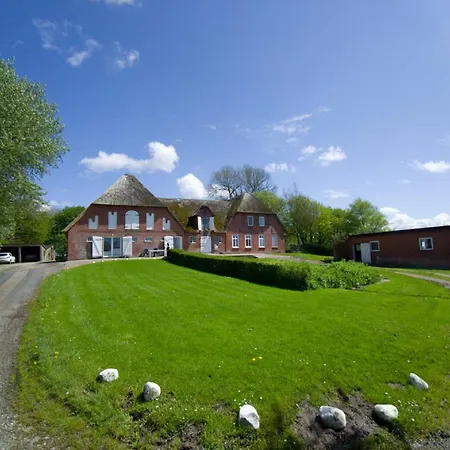 Clara Hof Doettgebuell Apartment